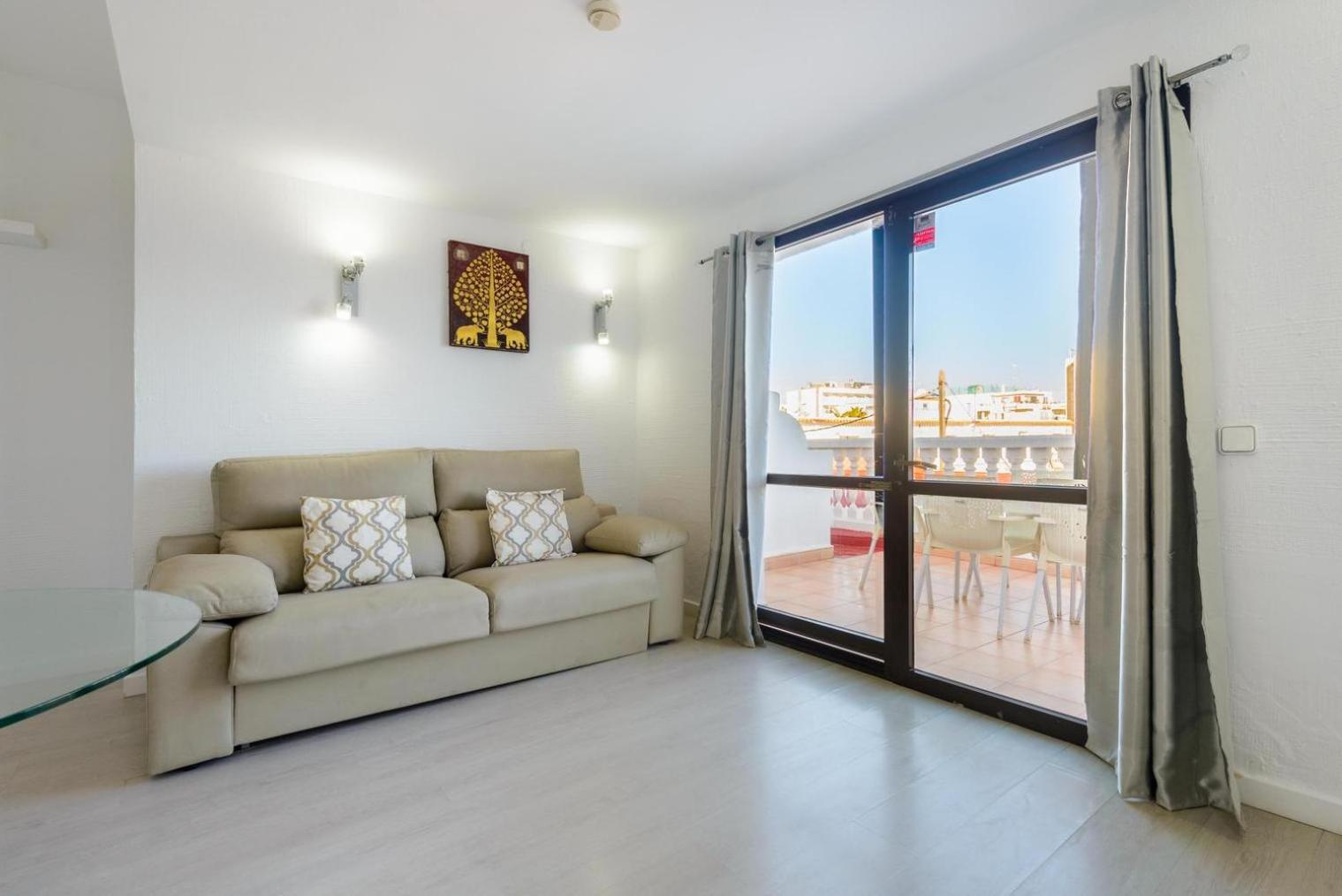 Jacaranda Apartments & Studios Es Cana Oda fotoğraf
