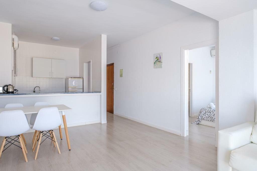 Jacaranda Apartments & Studios Es Cana Dış mekan fotoğraf