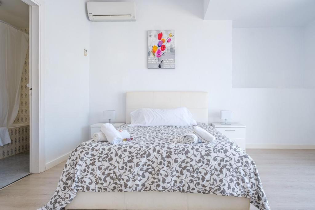 Jacaranda Apartments & Studios Es Cana Dış mekan fotoğraf